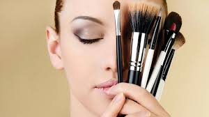 MAQUILLAJE